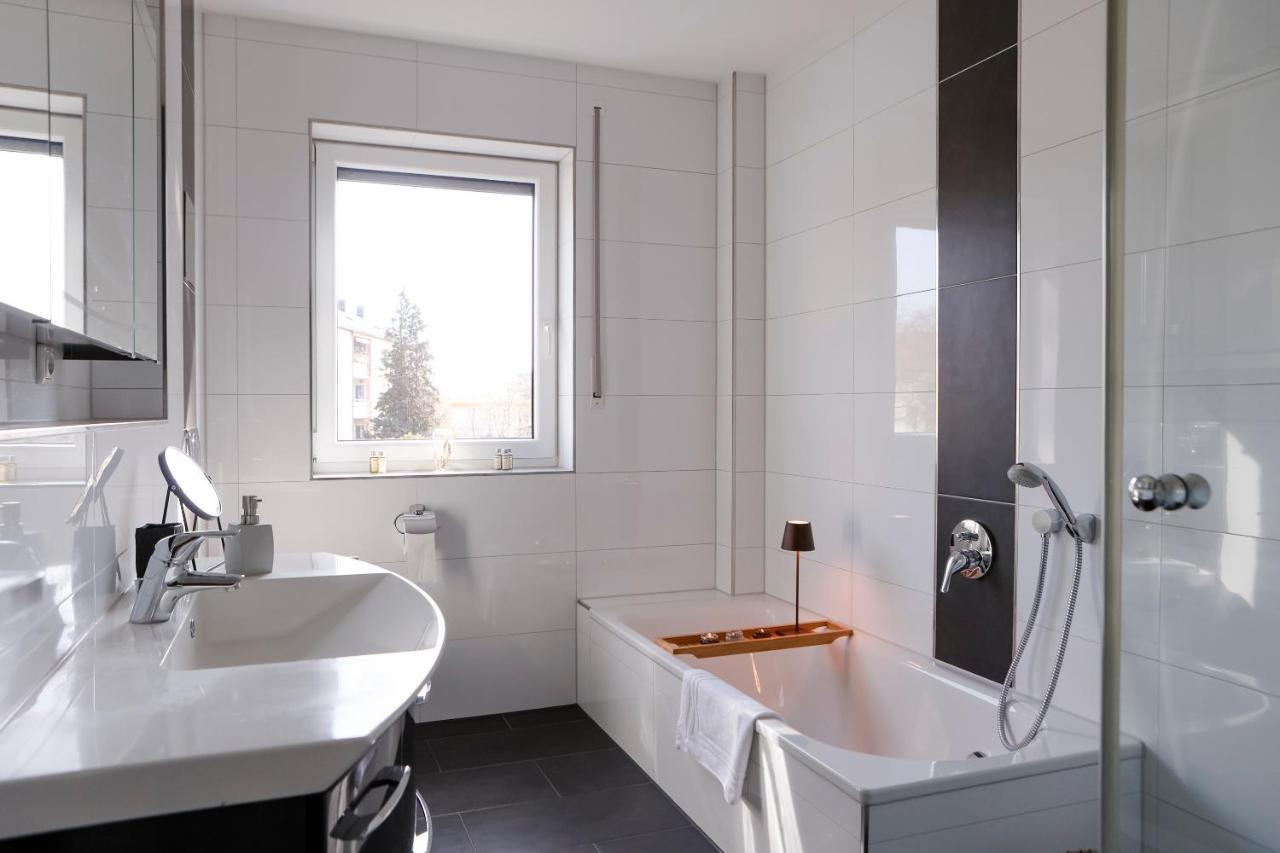 Lumen Homes - Design-Apt. Nahe Audi Und Altstadt, 3 Zimmer, Netflix Ingolstadt Eksteriør bilde
