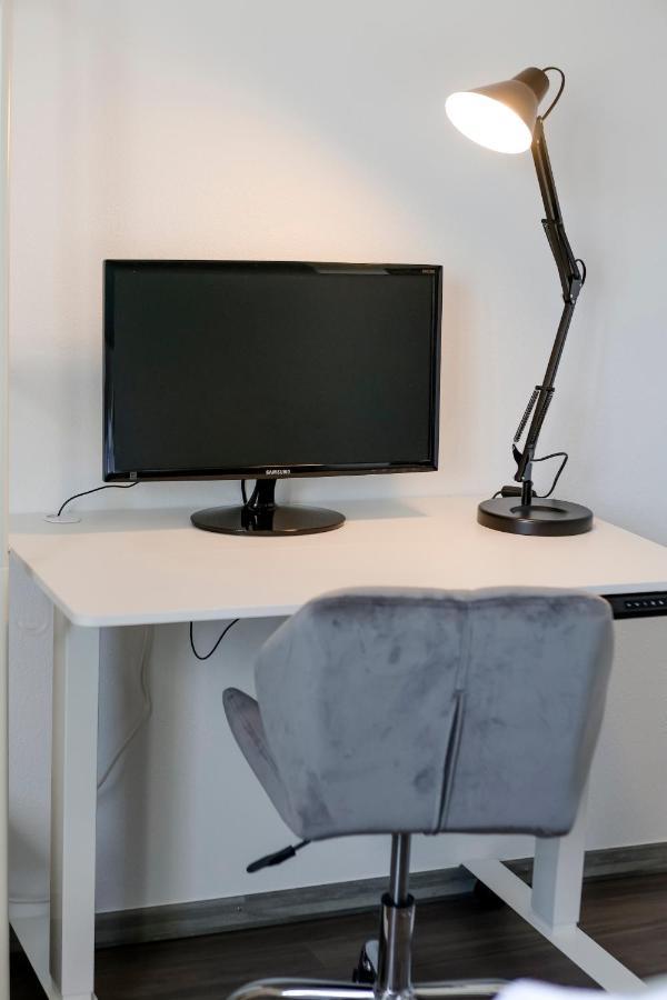 Lumen Homes - Design-Apt. Nahe Audi Und Altstadt, 3 Zimmer, Netflix Ingolstadt Eksteriør bilde