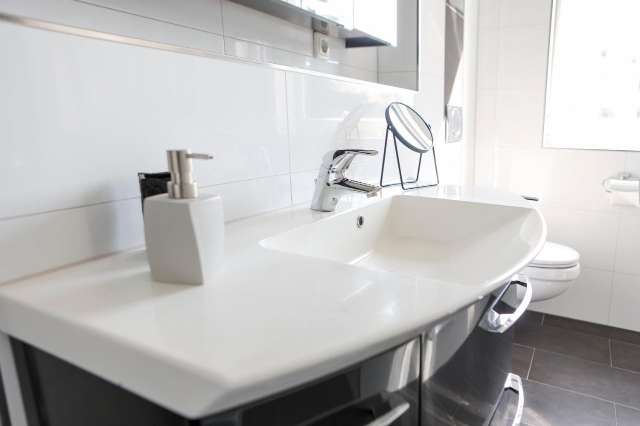 Lumen Homes - Design-Apt. Nahe Audi Und Altstadt, 3 Zimmer, Netflix Ingolstadt Eksteriør bilde