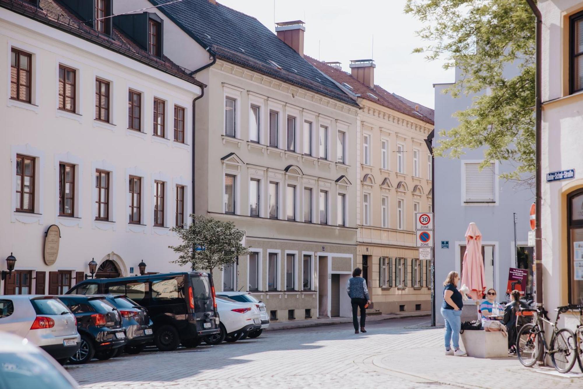 Lumen Homes - Design-Apt. Nahe Audi Und Altstadt, 3 Zimmer, Netflix Ingolstadt Eksteriør bilde